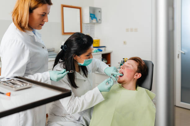 Best Pediatric Emergency Dentist in Seyur, MO